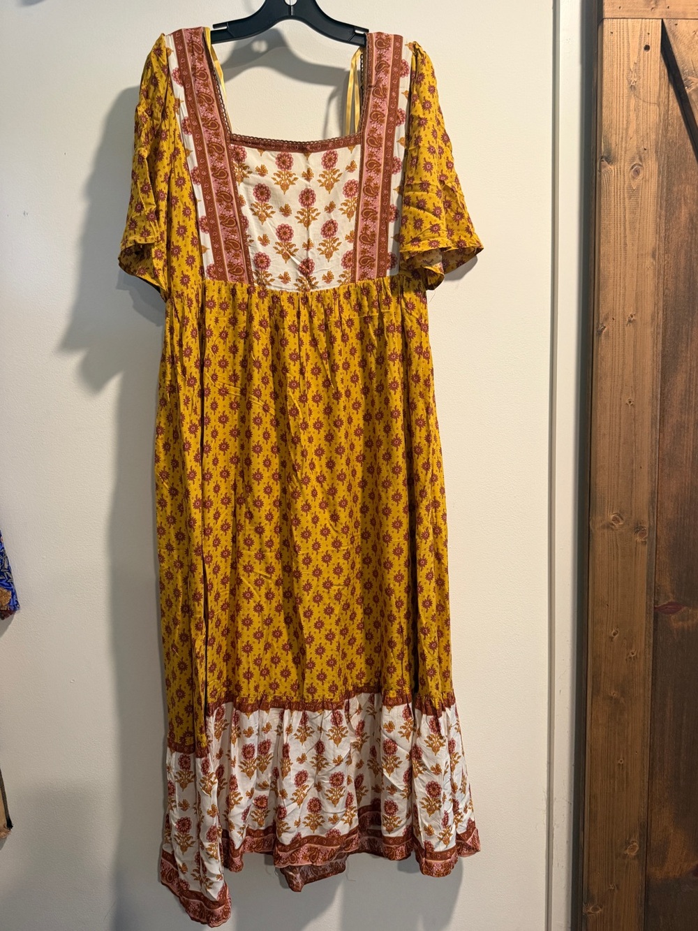 Bohme Bohemian Floral Print Yellow Midi Dress